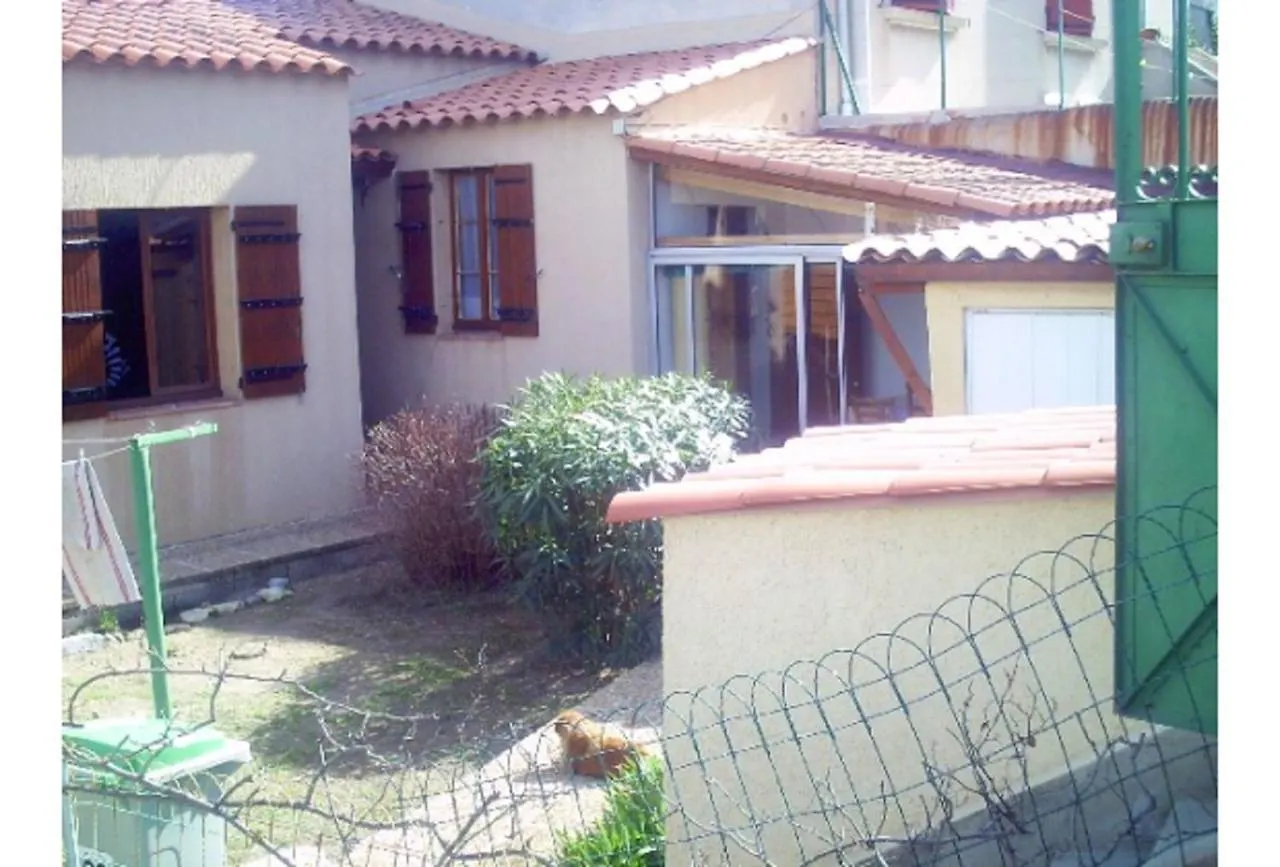 Maison De Charme A La Ciotat + Jardin 0*,  France